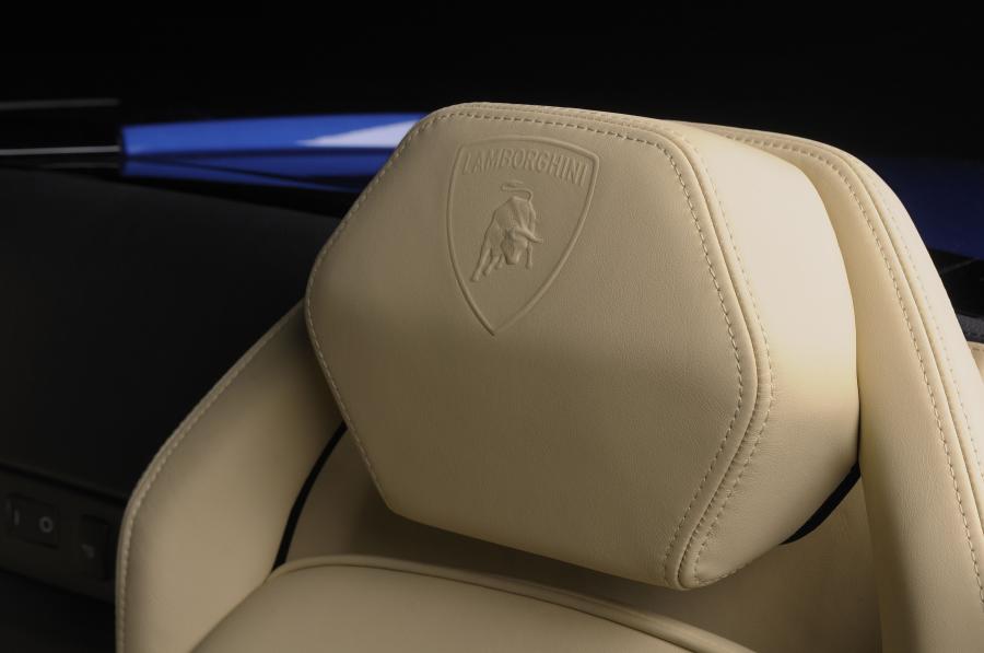 Lamborghini Gallardo LP550-2 Spyder 2011 года  (фото 2 из 78)